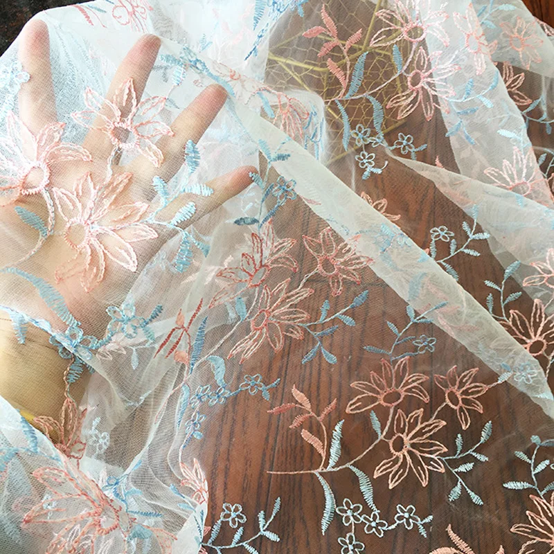 

Женская классическая рубашка с 3D вышивкой, двухцветная волнистая марлевая ткань, украшенная верхней частью, трехмерная строчка