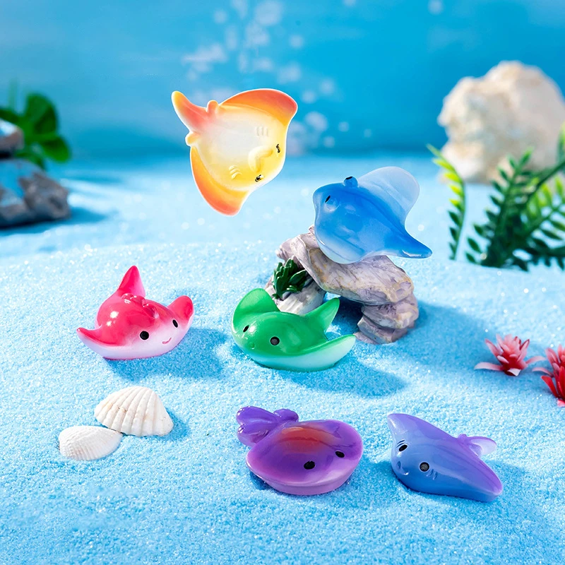 Colored Devil Fish Resin Miniature Figurines Crafts DIY Fish Tank Aquarium Octopus Car Ornament Home Desktop Decoration Gifts