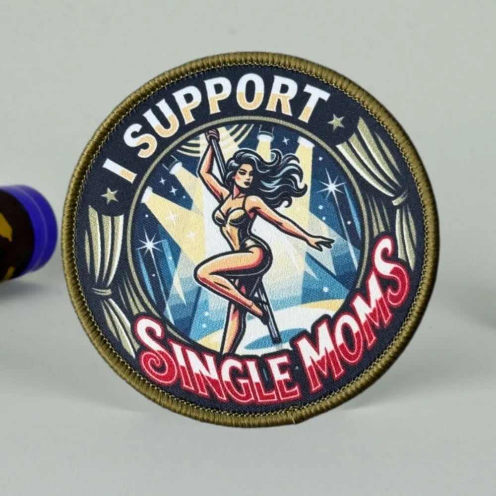 Parche Divertido con Estampado 'Apoya a las Madres Solteras', Pin Up Girl, Bailarina de Pole Dance, Insignia de Moral con Gancho y Bucle para Mochila Militar o Chaqueta