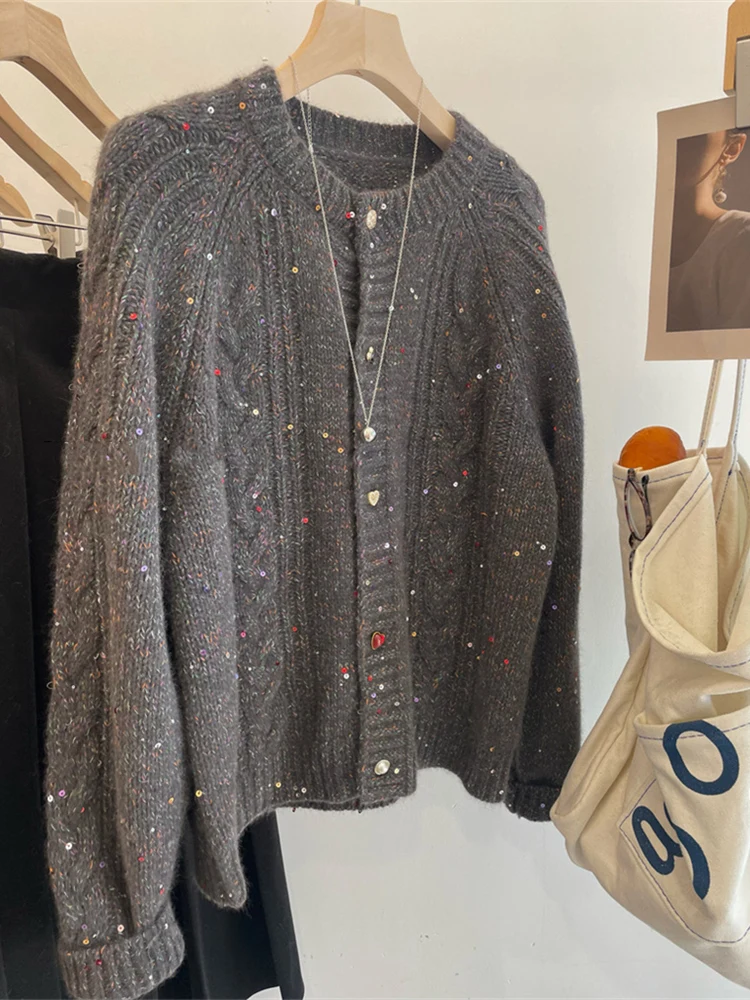 

Ladies Soft Cozy Autumn Winter Knitted Sweater Trendy Dot Pattern Versatile Slimming Sle Commute Friendly Long Sve Top