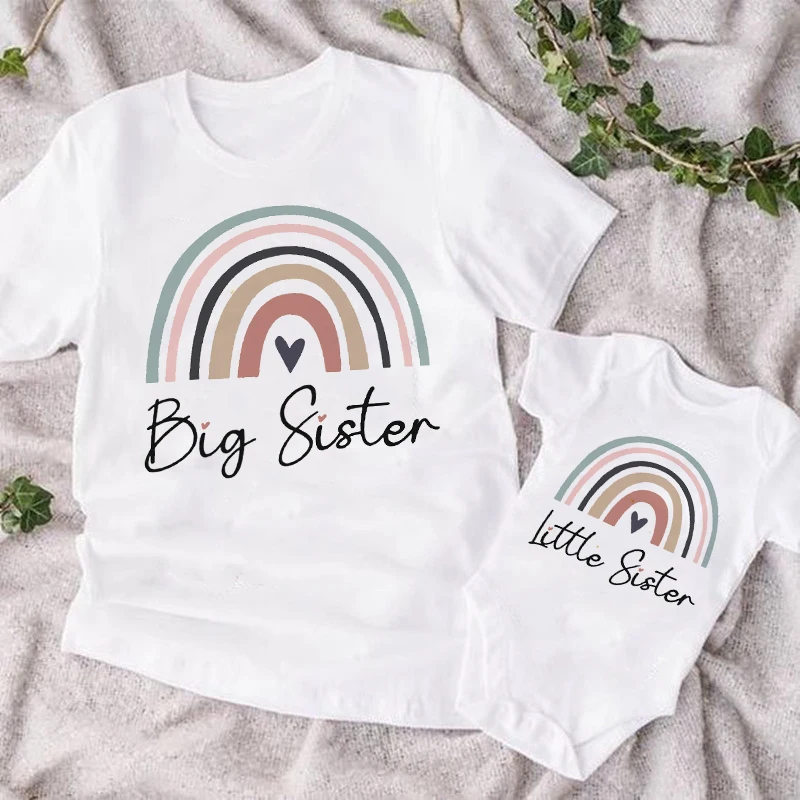 Grote zus zusje kinderen tshirt meisjes broer of zus T-shirt baby bodysuit oudere zus jongere zus tee shirts regenboog kleding