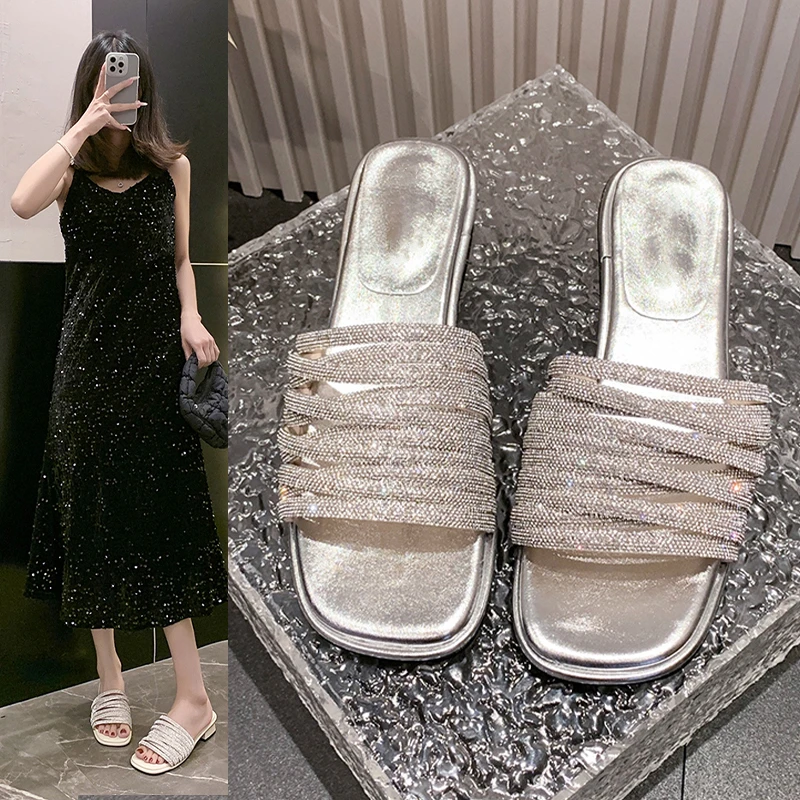 Sandálias de strass para mulheres, saltos baixos, sapatos de festa, luxo, verão, moda, 2022, 2024