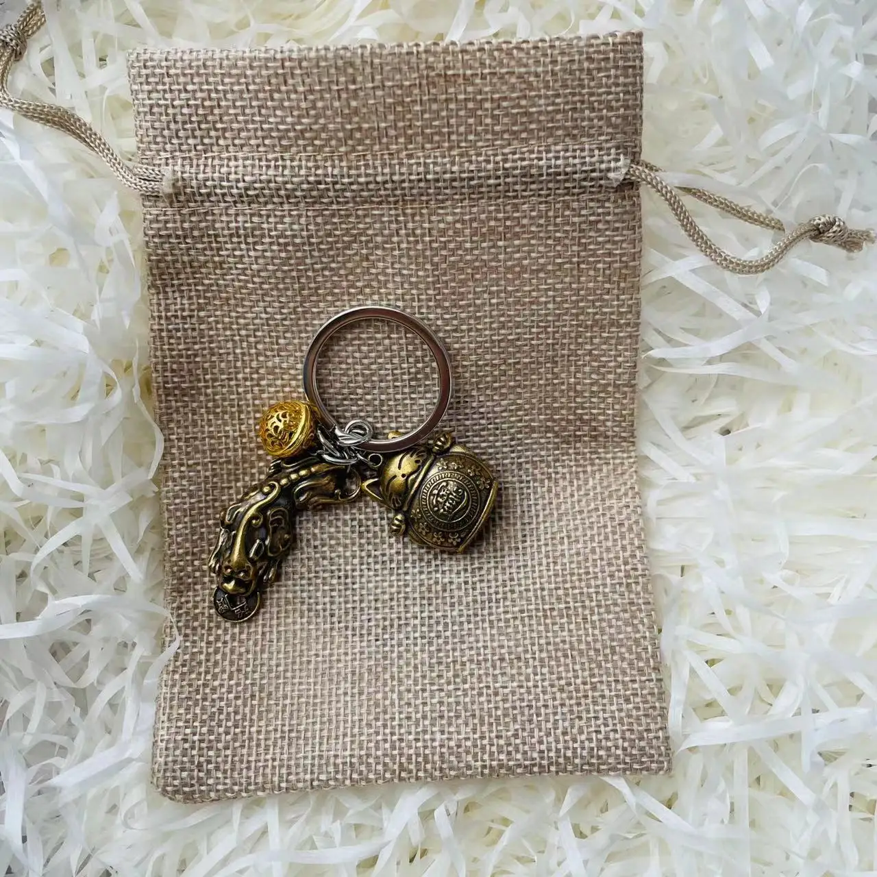 Golden Bell Combination Keychain Sack, Proteção do mal, PiXiu Wealth Cat, Moda Keyring, Halloween, Carnaval, Presente de aniversário, 2Pcs Set