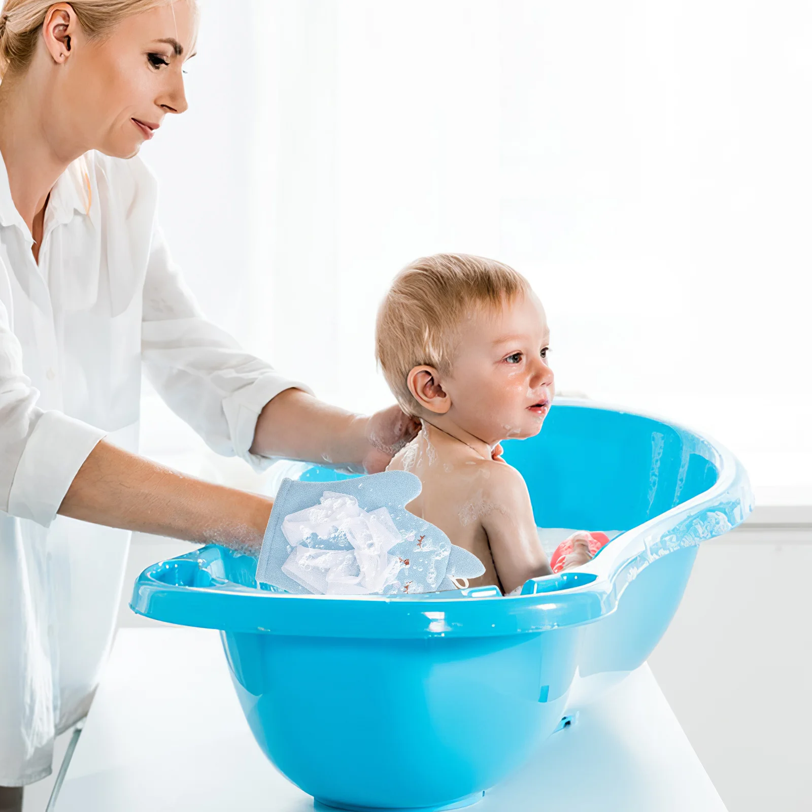 

Double-Sided Baby Bath Mitt Rabbit Shape Cartoon Baby Wash Glove Soft Material Toddler Bath Mitt Exfoliating Washcloth Shower