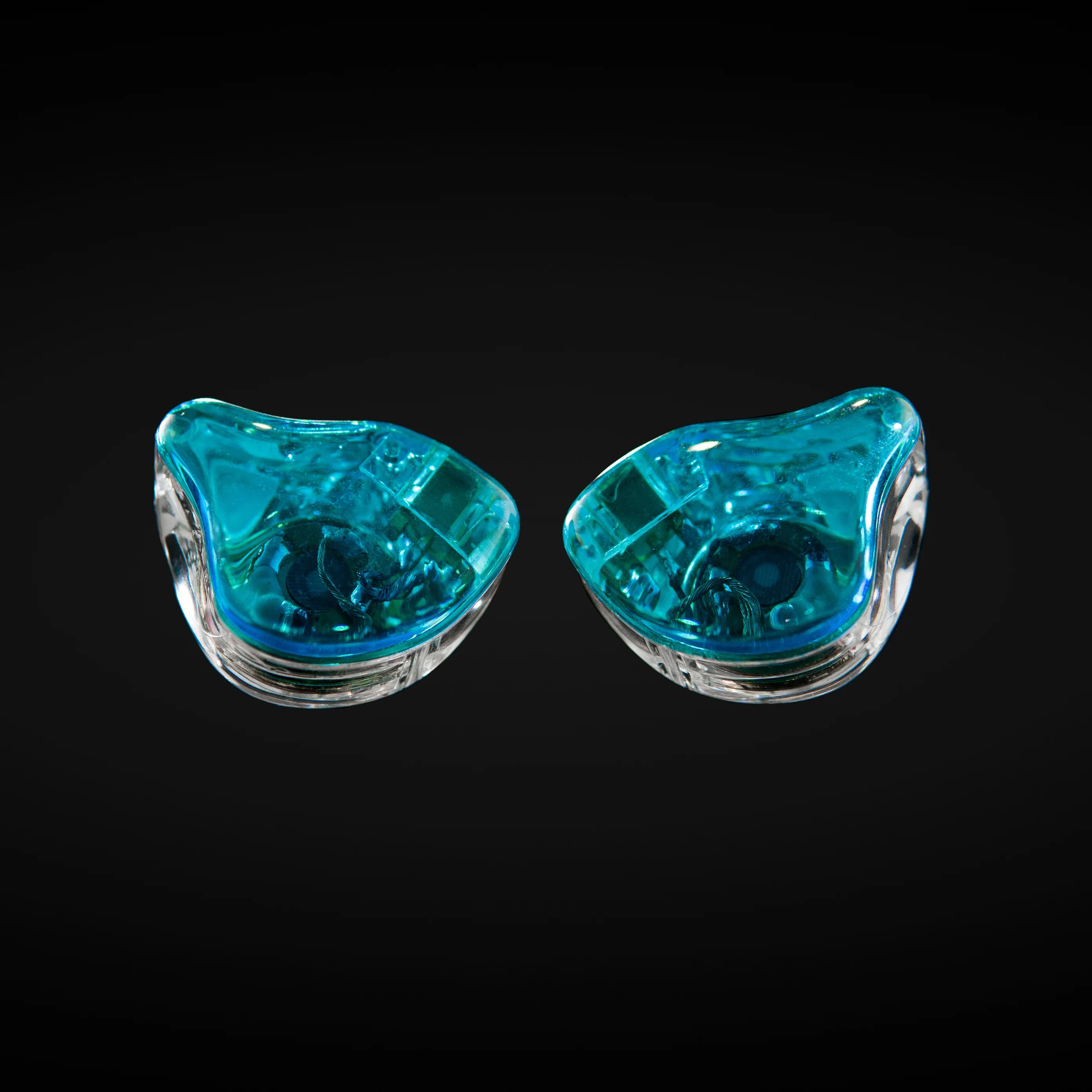 auriculares-dinamicos-con-cable-vocal