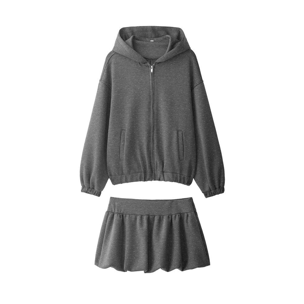 

Новая женская одежда 2026 года: модная повседневная толстовка на молнии с бусинами в европейском и американском стиле и юбка-полусолнце с цветочным узором