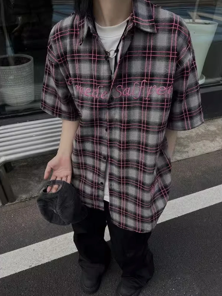 

Розовая клетчатая рубашка в американском стиле с коротким рукавом, мужская, в стиле ретро, CleanFit, с вышивкой, тонкая верхняя одежда