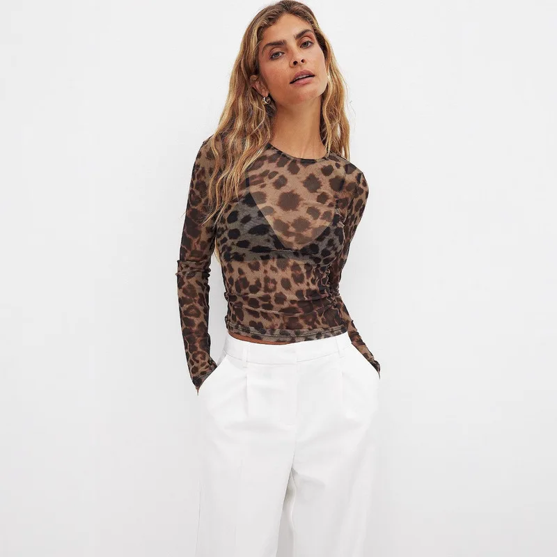Sexy Leopard Print Me T-irt Top for Women Breathable Comfortable Fabric Unique Pattern Casual Faion Ladies' Tee