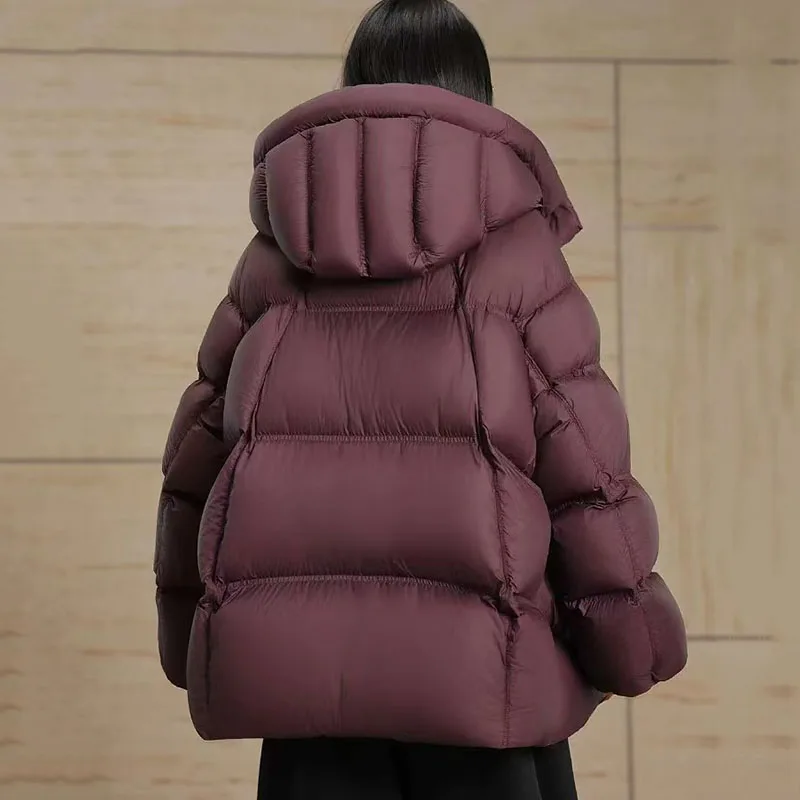 High-End-Daunenjacke für Damen, 2025, Winter, verdickt, cremefarben, blätterteig, warm, mit Kapuze, lose weiße Entendaunen, modische Damen-Daunenjacke
