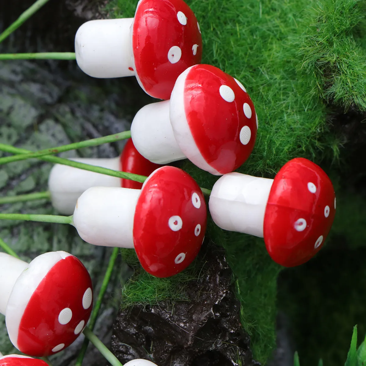 20Pcs Red Resin Mini Mushroom Decor for Mini Garden Micro Landscape Bonsai Succulent Moss Terrarium Fairy Garden Plant Ornament
