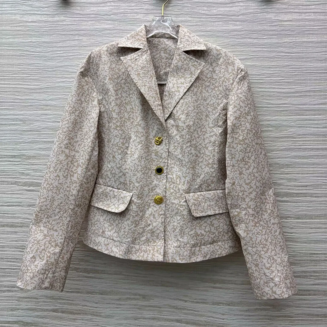 

Новый осенний модный жаккардовый тканевый пиджак, женский пиджак с зубцами и длинными рукавами, новинка, золотые пуговицы, тонкая талия, крутой костюм-пальто