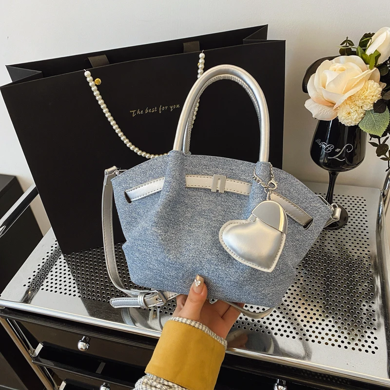 

Fashionable hand-carrying denim cloud bag 2025 new high-end simple casual shoulder bag trendy temperament crossbody bag