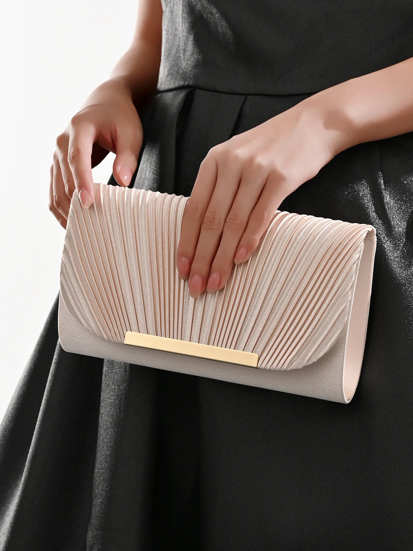 Damen-Abendtasche, Neue Kleine Quadratische Tasche mit Kette, Plissee-Design, Geeignet für Partys, Hochzeiten, Bälle, Bankette – Detail 24