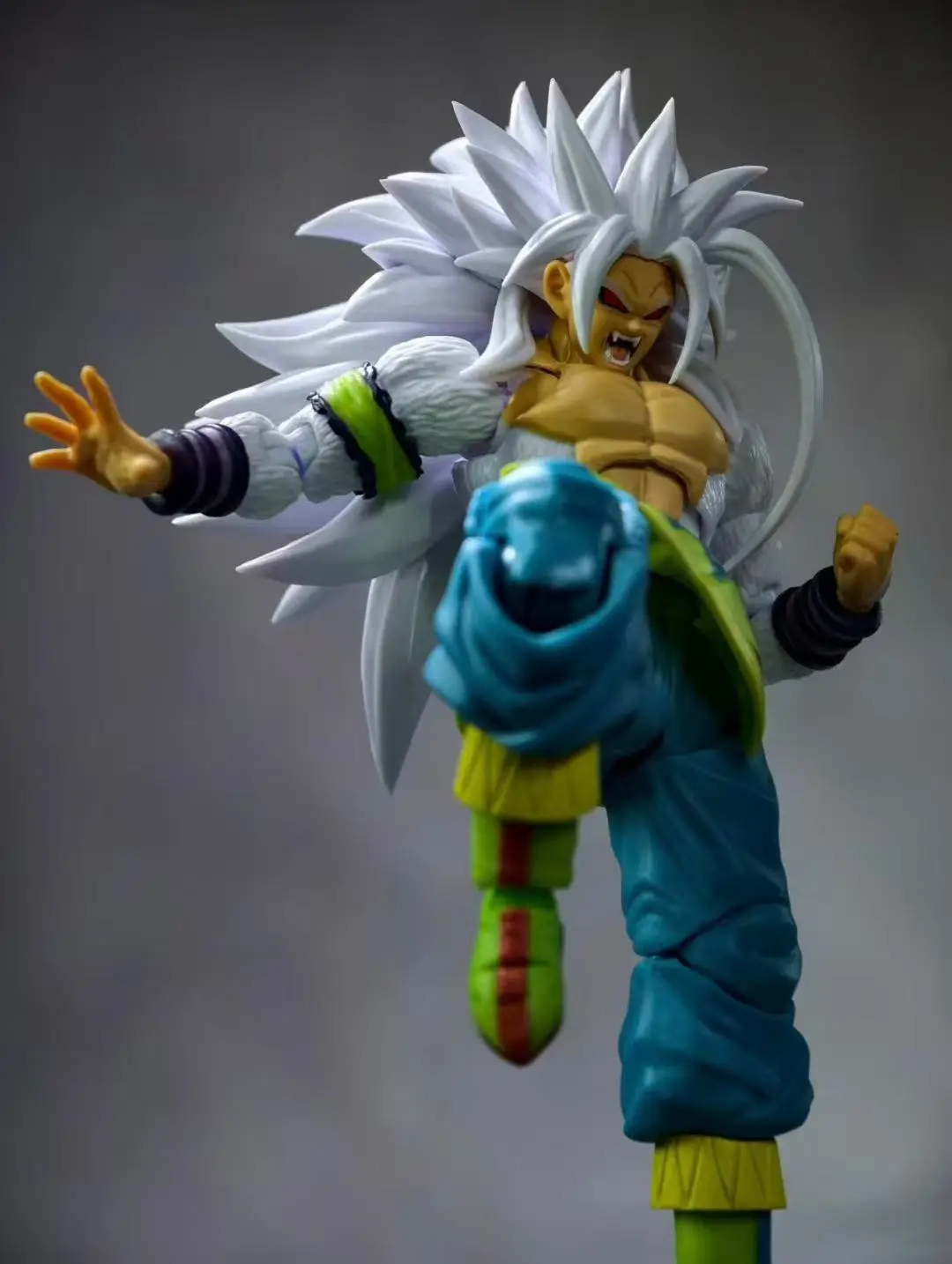 

Фигурка Сон Гоку Супер Сайян 5 (SSJ5) из Dragon Ball, серия Sh Figuarts, черная, ПВХ, статуэтка, подарки