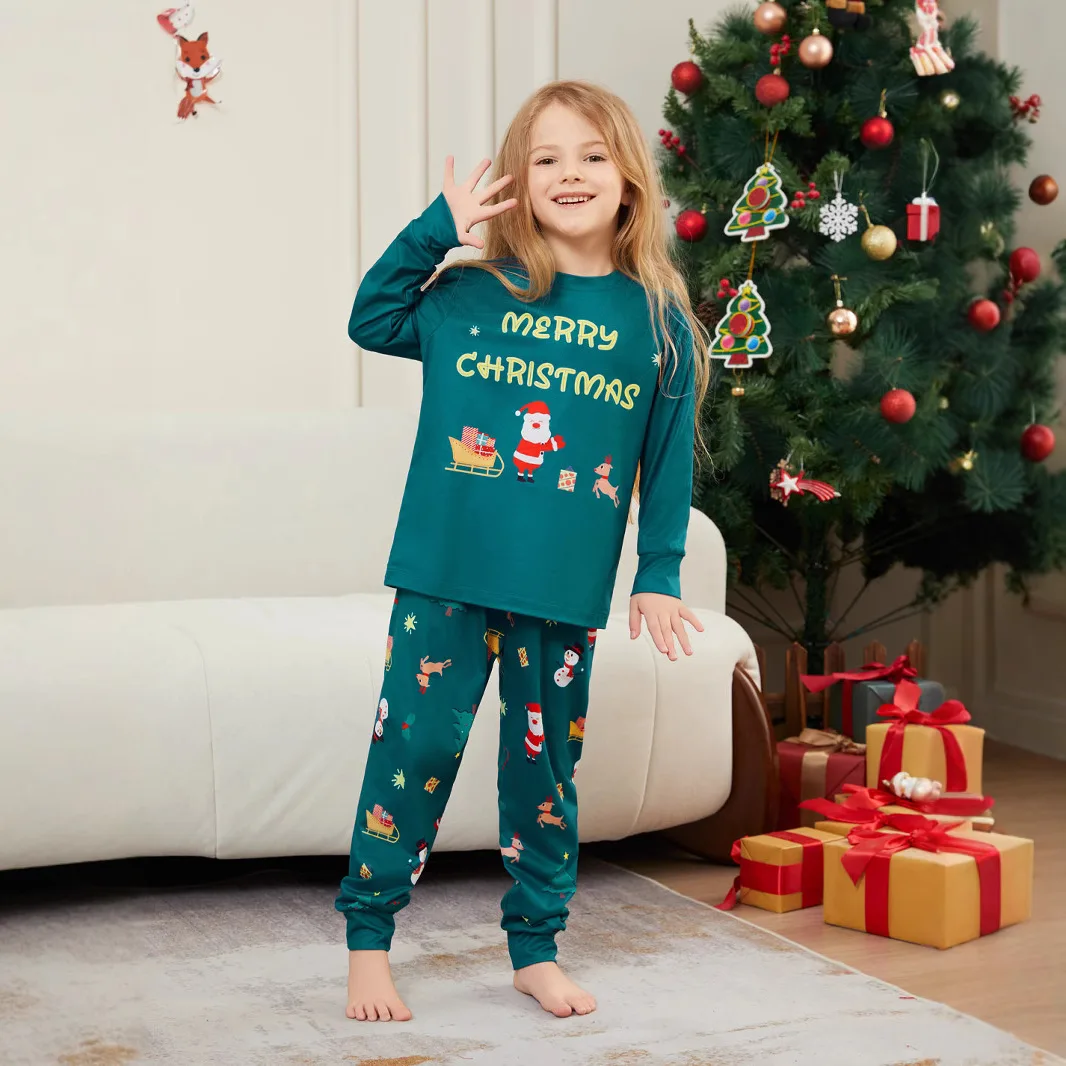 

Christmas parent-child printed long-sleeved cotton home wear, perfect for children's family photo festival pajama set
