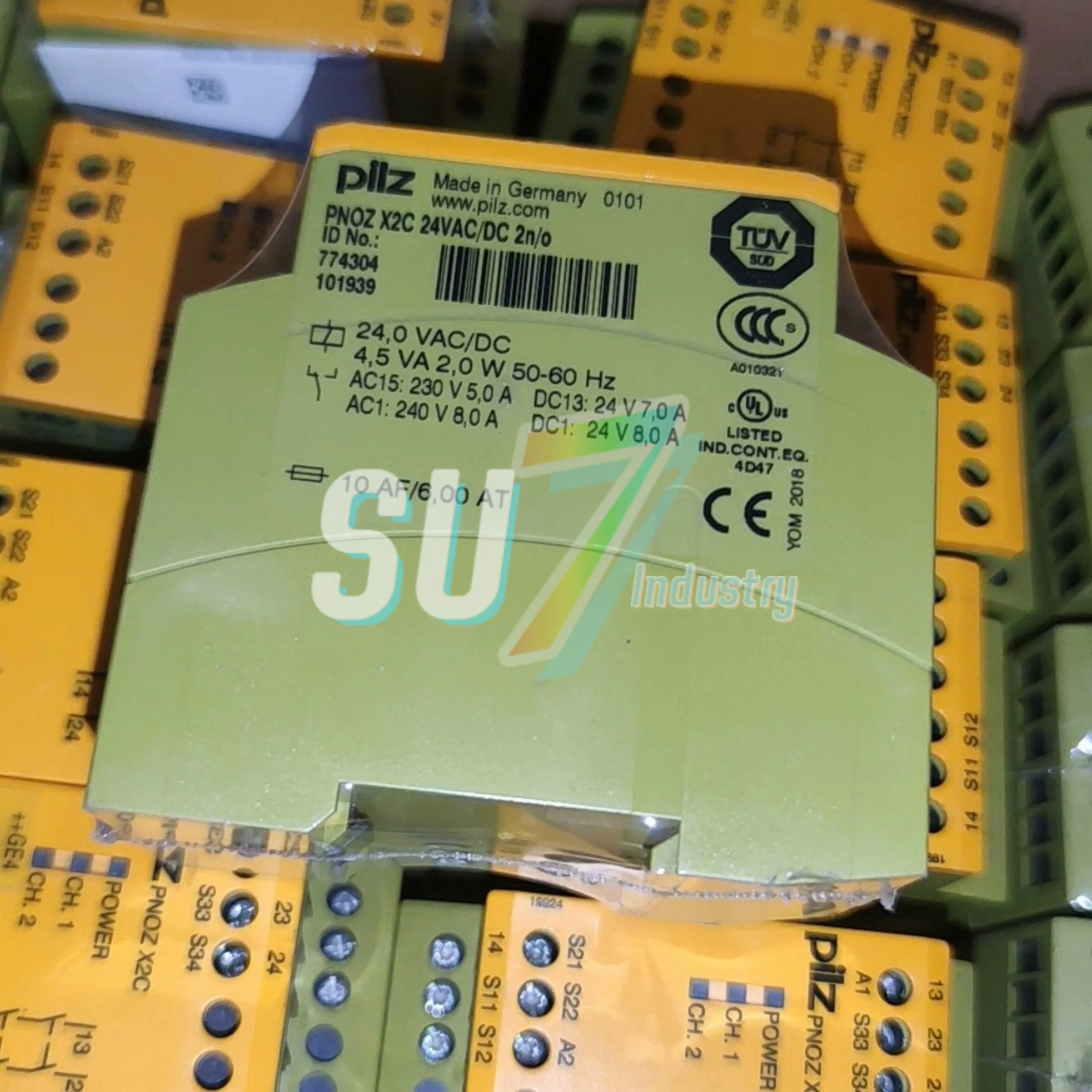 

safety relay new in stock 774304 PNOZ X2C 774306 PNOZ X2.1 774310 PNOZ X3 774311 PNOZ X3 774314 PNOZ X3