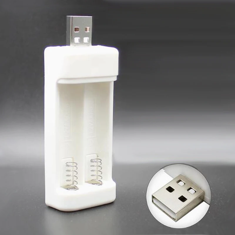 Caricabatterie ricaricabile AAA/7 Scatola di ricarica USB universale da 1,2 V Batteria AA/5 Caricabatterie al litio 14500