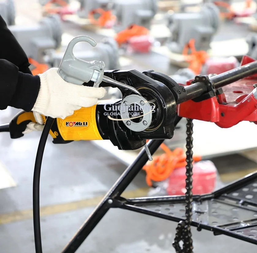 Hotsale SQ30A Macchina infila tubi di potenza portatile Tubi di ferro Cricchetto 1/2 pollice 1 1/4 pollici per l'installazione di tubi di linea in loco