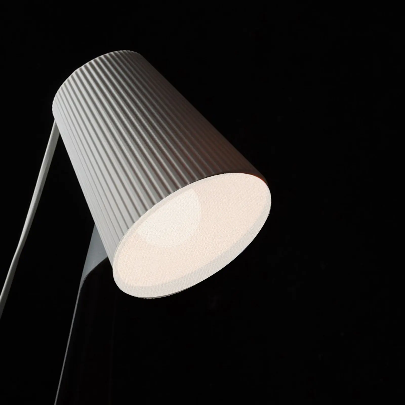 

2Pcs Children's Dazzlingproof Ceiling Light Shades High Temperature Resistant Fabric Lampshade Diffuser Cover for Nursery Baby