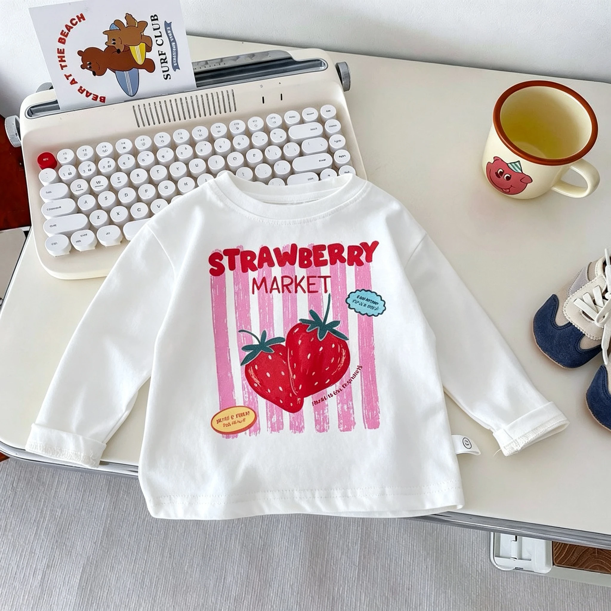 Strawberry Print Girls Long Sleeve T-shirt Tops Autumn Clothing New Style Fashion Versatile Kids Bottoming Shirt Blouse 1-7 Age