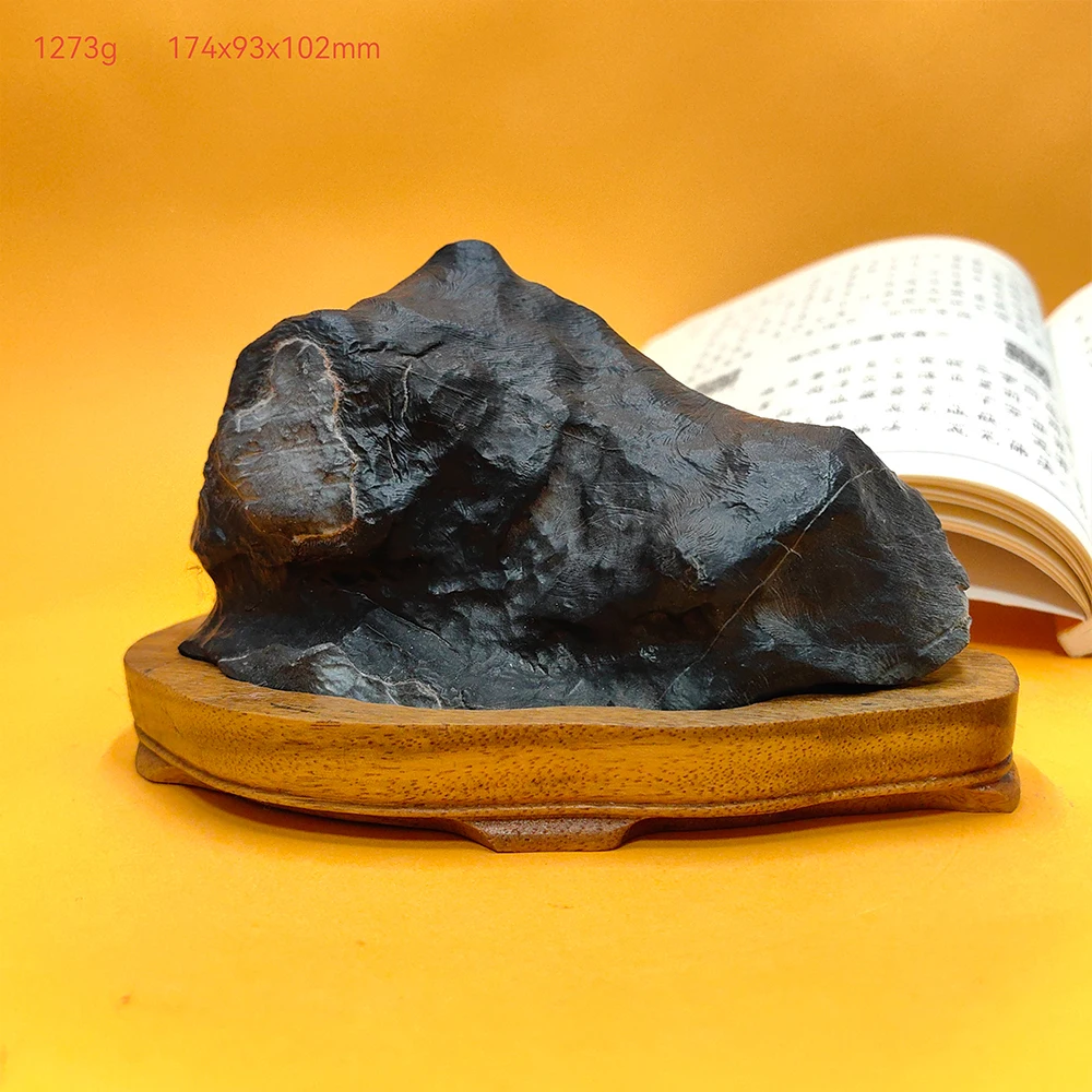

MTBUY 1PC Suiseki StoneCadeau Homme Asian Natural Rough Mountain Rock Sculpture for Office Decoration