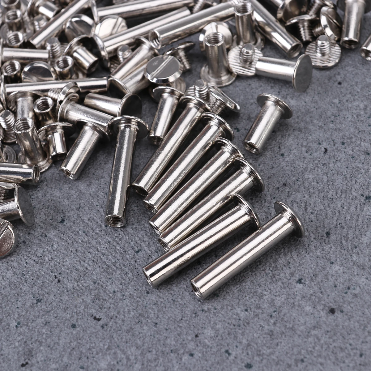 

60pcs Silver Screws Assorted Binding Posts Steel Rustproof Reusable Screw Kit Steel Screws Screw Post For Bookbinding