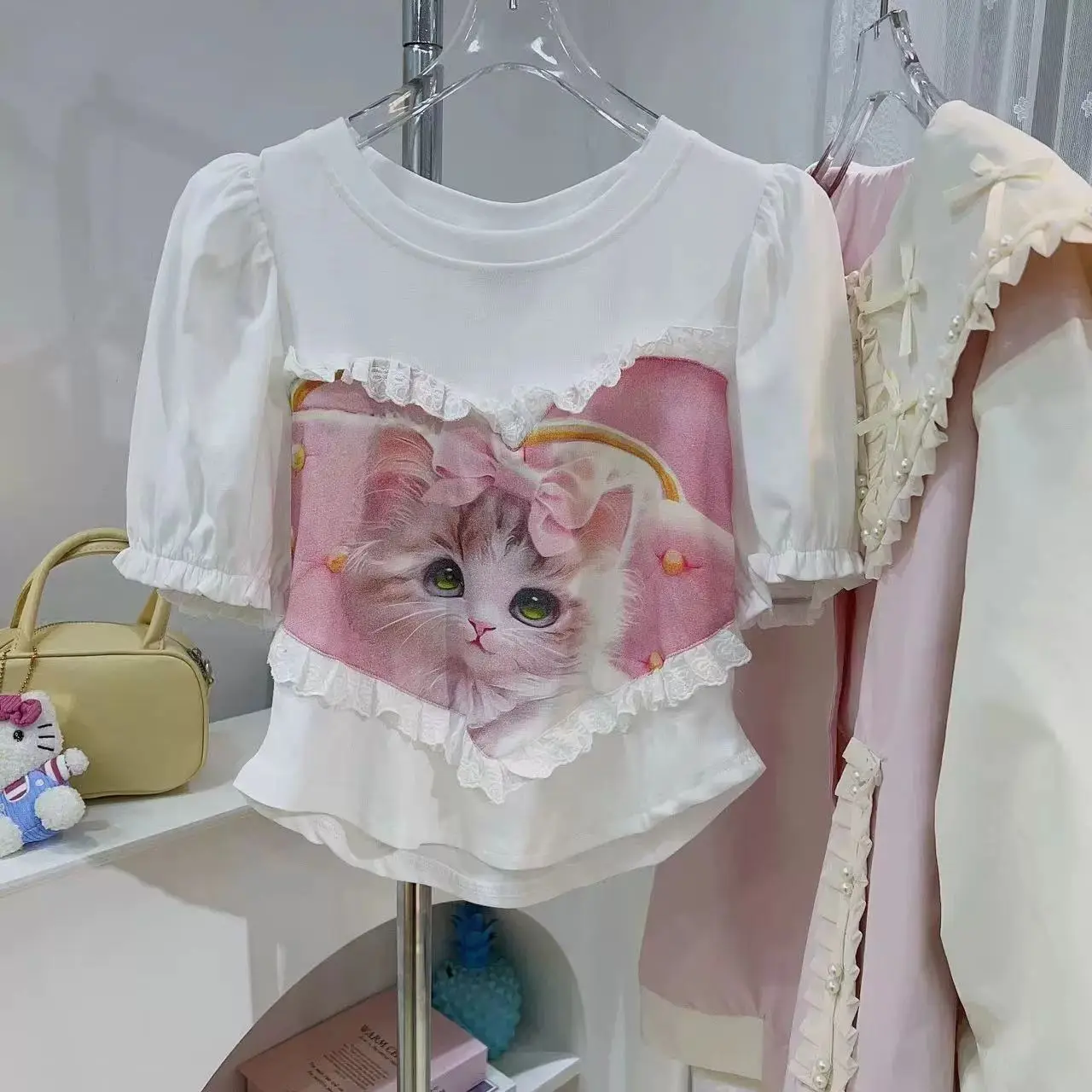 New Style Short-sleeved T-shirt with Cat Print Lace Splicing From Dongdaemun South Korea in 2024 Sweet Lovely T-shirts for Women