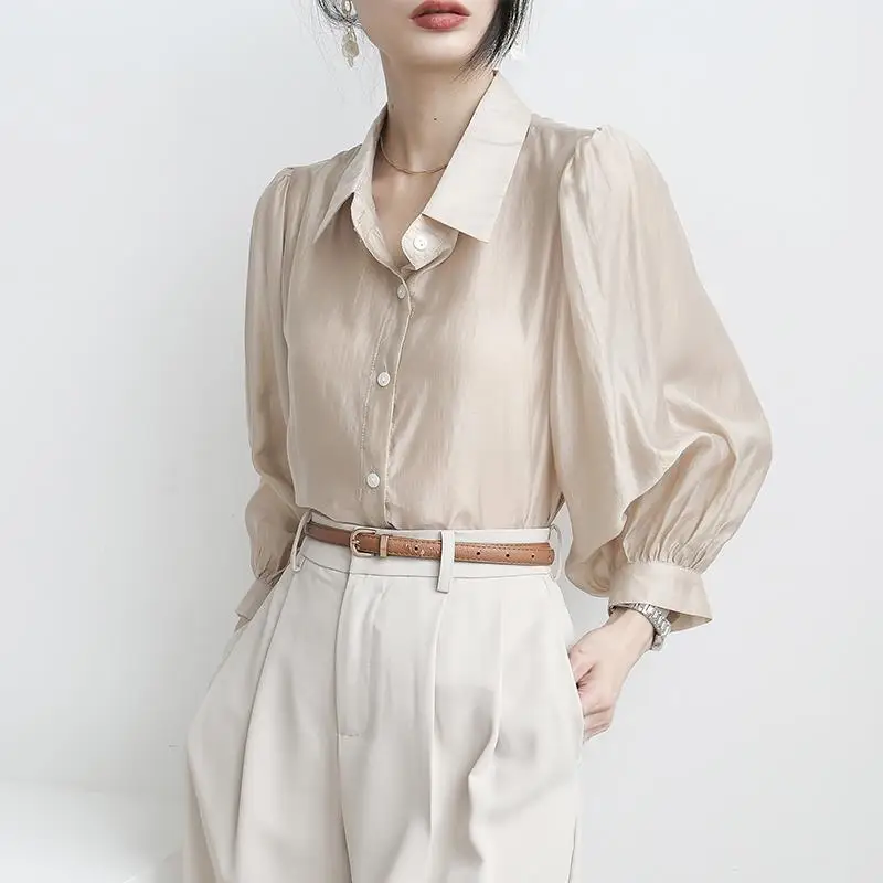 Women\'s Vintage Fashion Minimalist Design Button Up Shirt Summer Office Lady Elegant Blouse Casual Solid Long Sleeve Loose Tops