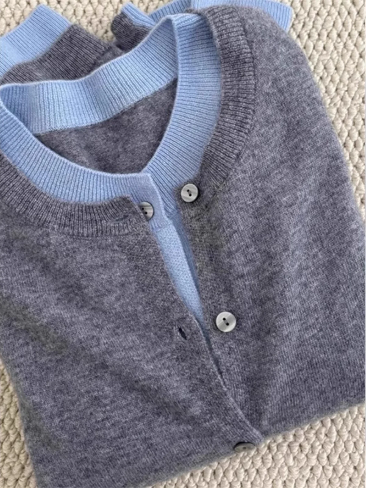 Gray Knitted Cardigan Women's Fashion Inner Wear Spring Season Loose Fit round Neck Long Sleeve Single Button Closure Sweater