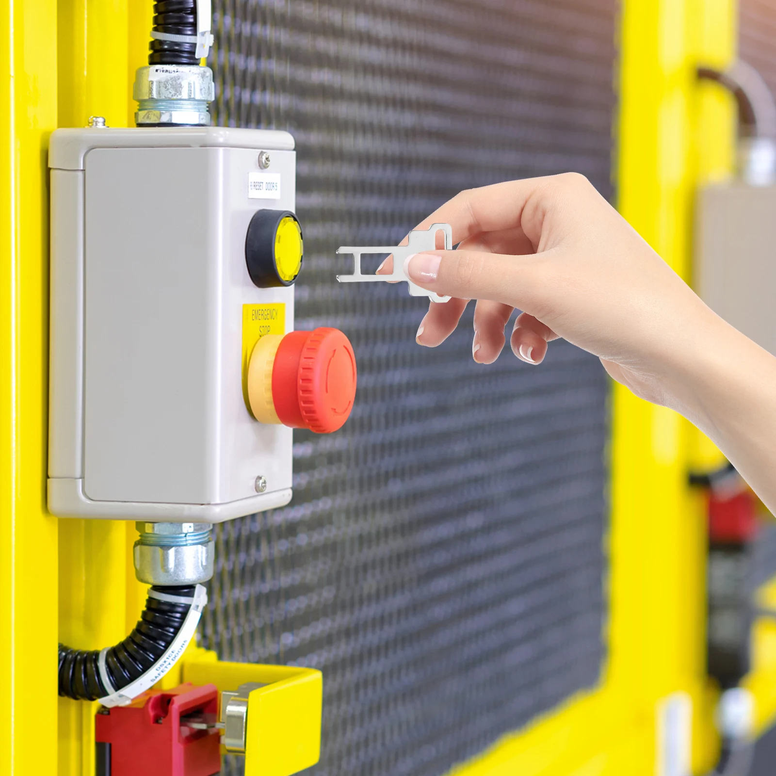 

Industrial Switch Locking Mechanism For Cnc 3D Printers Garage Doors Sturdy Iron Construction Enhanced Security