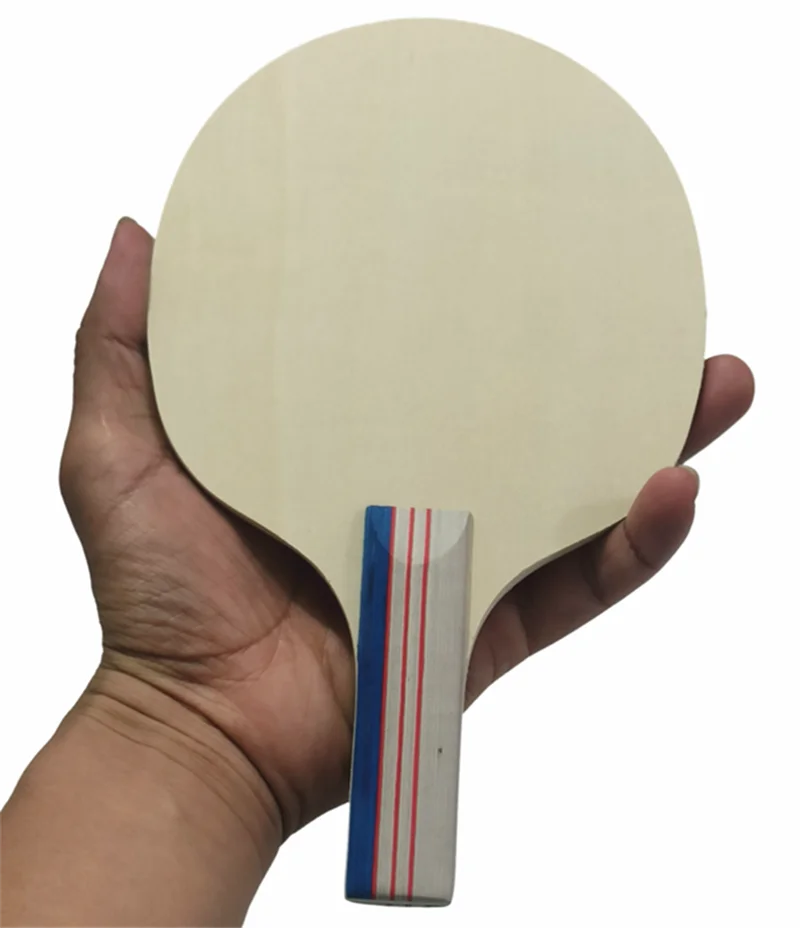 5-lagiges Tischtennisschläger-Blatt aus Massivholz in Palmgröße / Tischtennisschläger mit kleinem Griff und doppelseitigem Noppen-Gummi – Detail 4