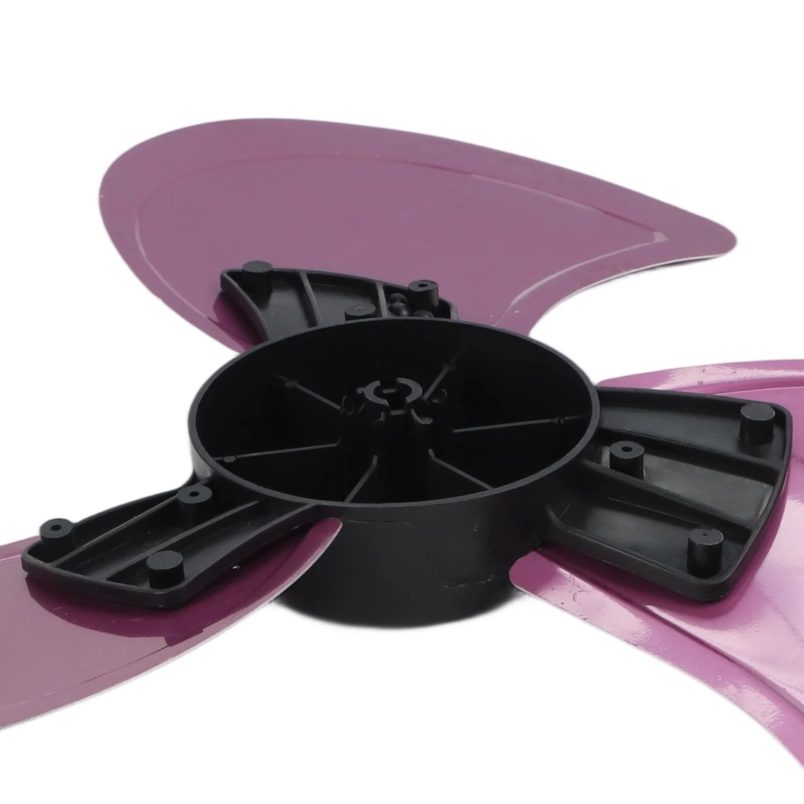 

Home Use Office Use 16 Inch Fan Blades Electric Fan Blades 3-Blade Design Blade Holder Included Easy Installation