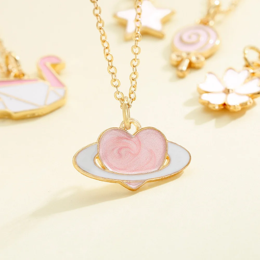 Dibujos animados de verano, colgante fresco de color caramelo para niños, collar de goteo de aceite de aleación de corazón animal