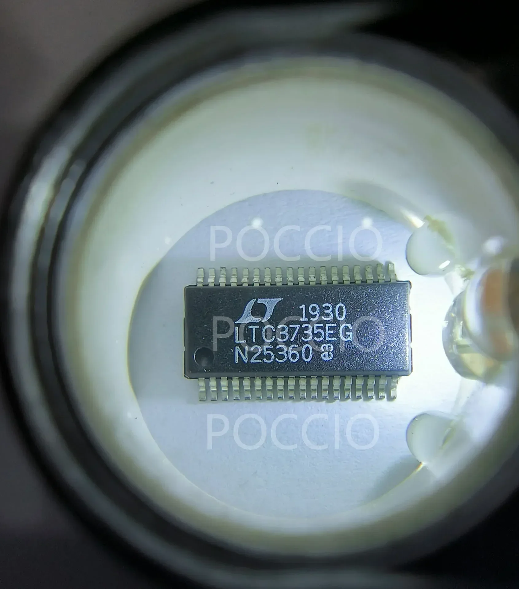 LTC3735EG LTC3735EUHF LTC3735 - 2-Phase, High Efficiency DC/DC Controller for Intel Mobile CPUs