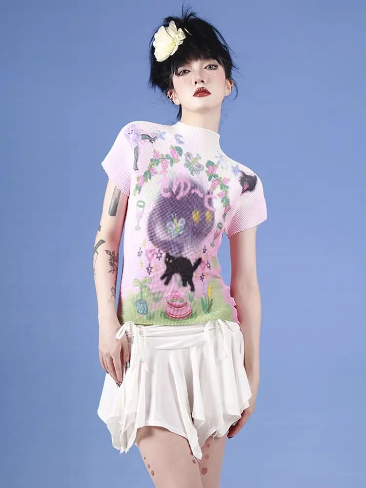 

Dopamine Graffiti Print Short Sleeve T Shirt for Women Y2K Hot Girl Style Slim Fit Stretchy Ruched Mock Neck Lettuce Edge Top
