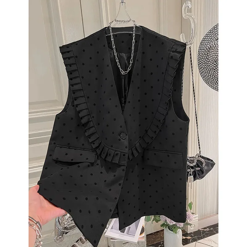 

Women Vest Jacket 2025 Autumn High-Quality Light French Age Reducing Pleated Polka Dot Sleeveless Waistcoat Female Outerwear