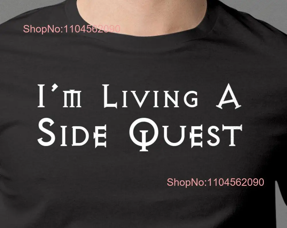 

Футболка с видеоиграми Living A Side Quest Classic или RPG Great Gamer Funny Epic Wear с длинными или короткими рукавами