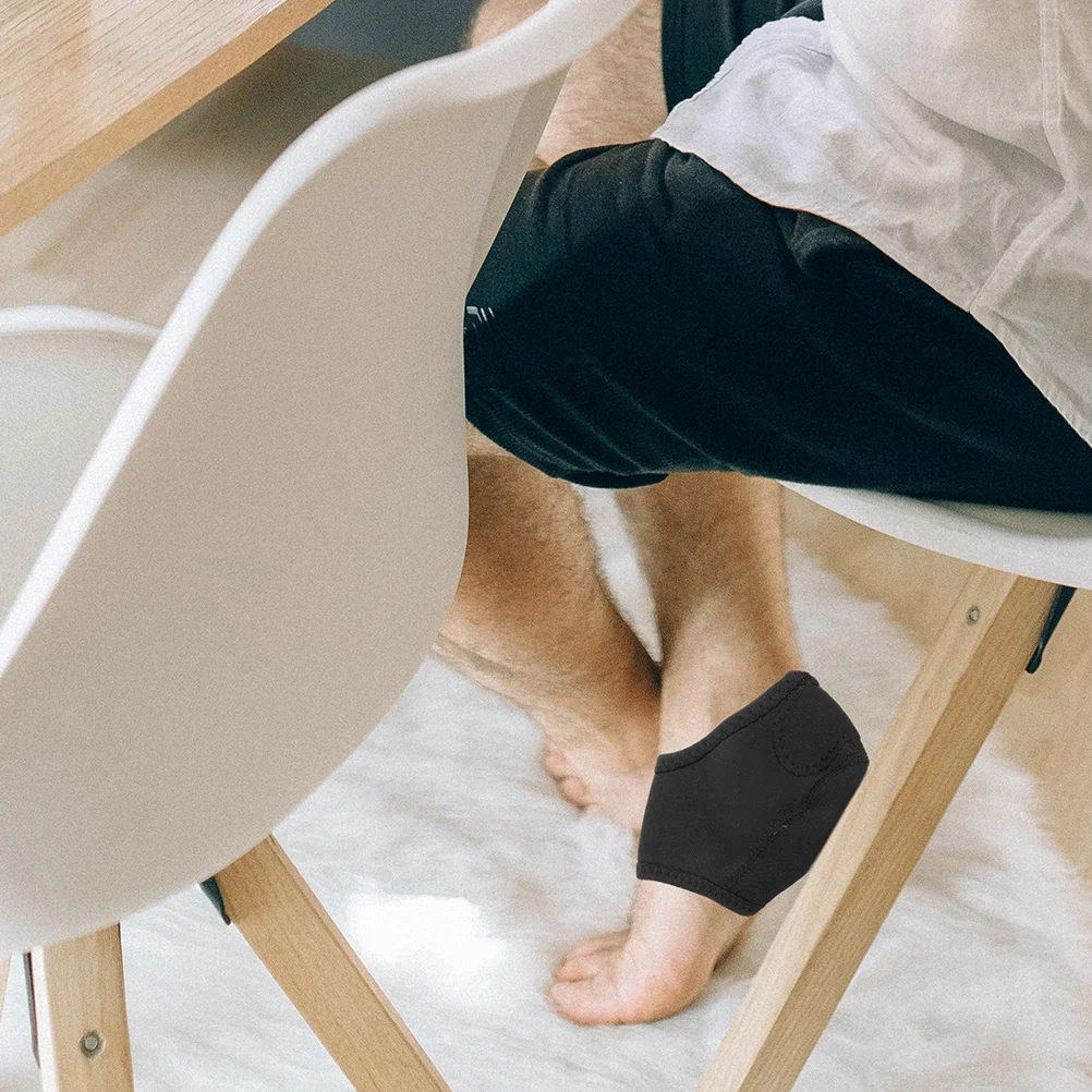 

2 пары силиконовых подтяжек для пяток, дышащие, нескользящие, удобные спортивные чехлы для пяток, амортизирующие защитные подушечки