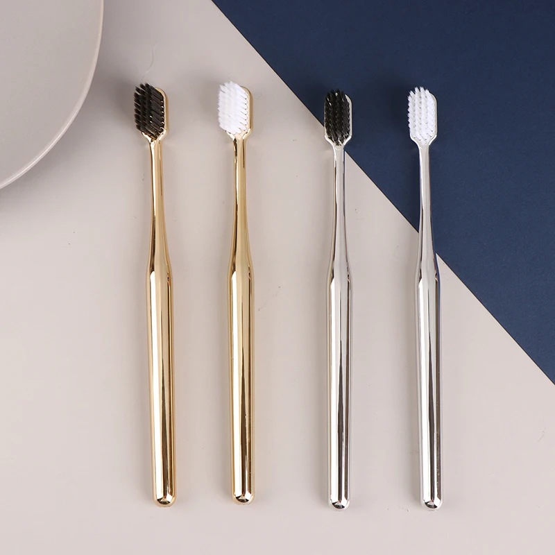 1Pc Luxury Soft Toothbrush Men Women Adult Tooth Brush Electroplate Gold Silver Color Dental Brushes Toothbrushes