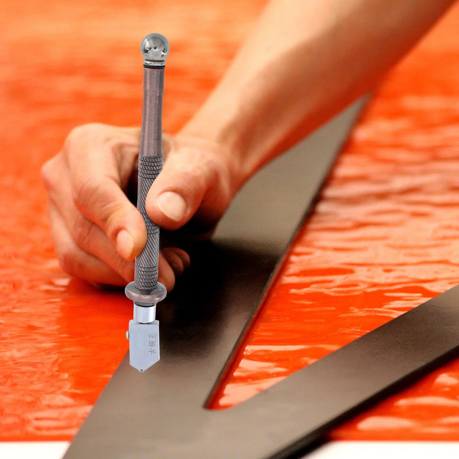 قاطع زجاجي بمقبض مريح غير قابل للانزلاق مناسب لقطع الزجاج والبلاط أداة قطع البلاط سهلة الاستخدام #2