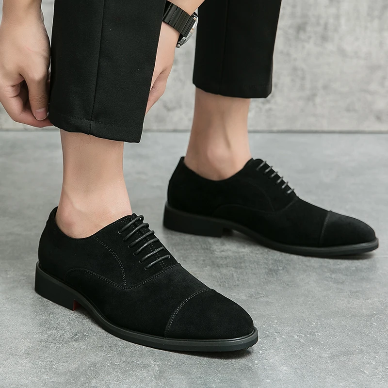New Red Bottom Designer Formal Luxury Wedding Business Office Brogue Dress Mens Casual Suede Leather Black Shoes for Men Loafers