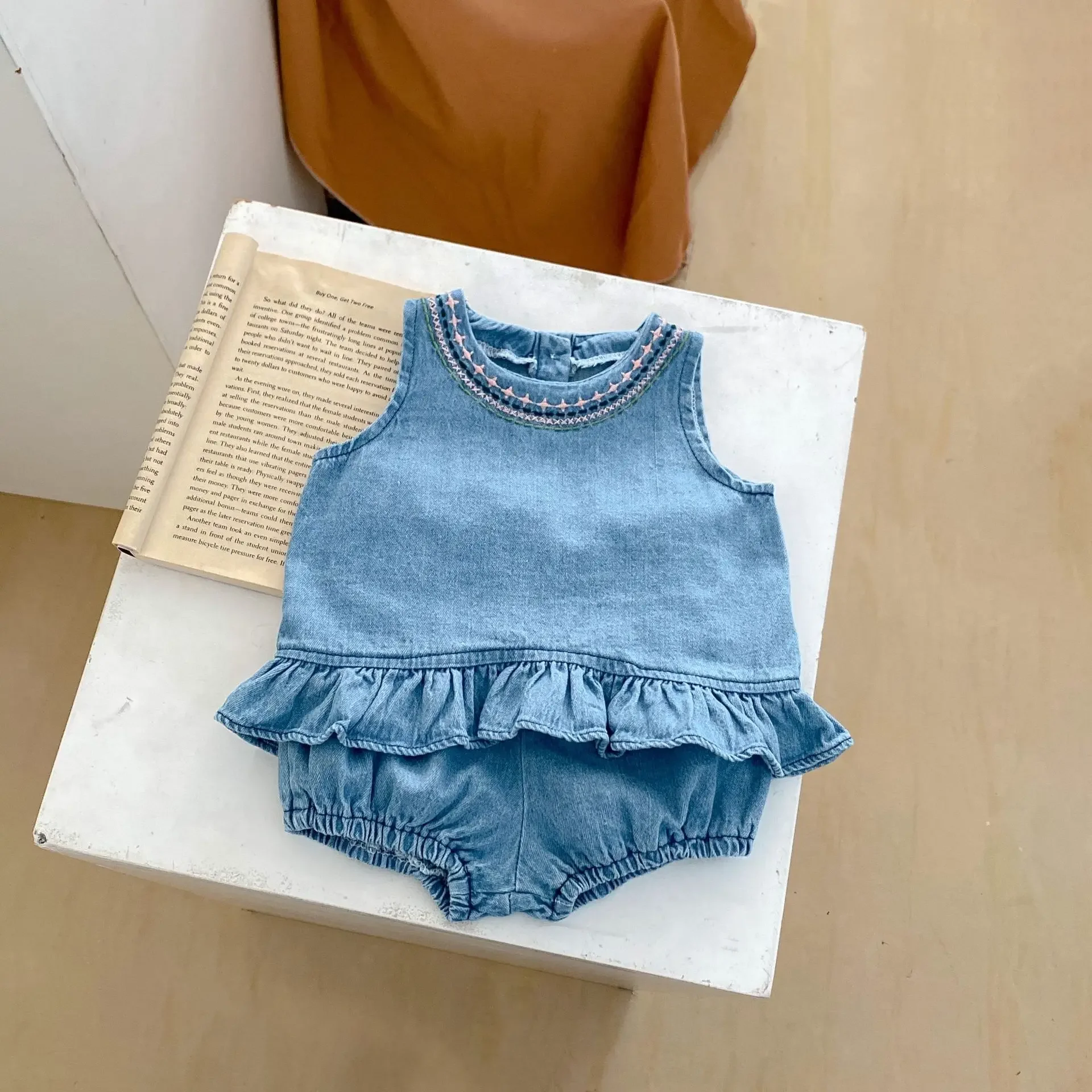 2pcs Summer 0-3Y Baby Girl Denim Clothing Set Kids Infant Sleeveless Embroidered Tops Bloomer Shorts Outfits