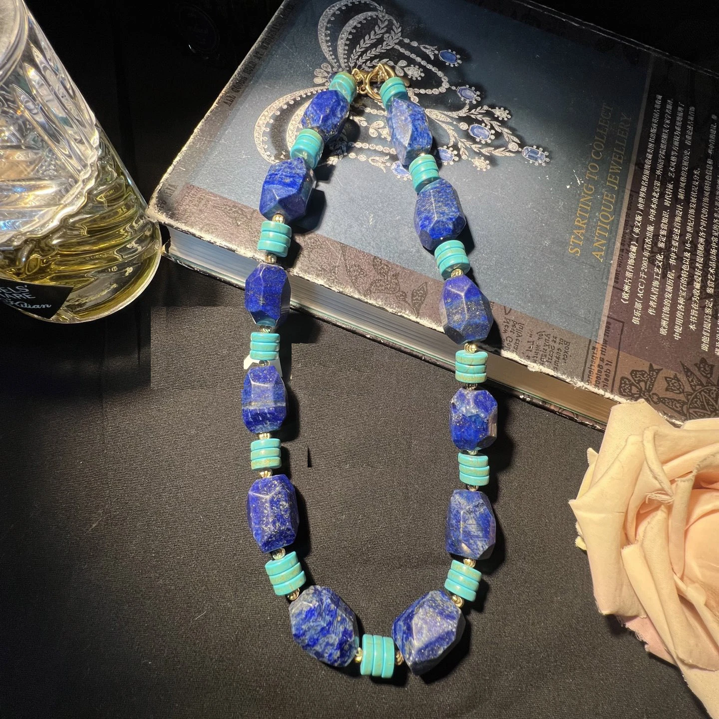 

Vintage Large Crystal Turquoise Necklace for Women Fashion Luxury Retro Amethyst Clear Quartz Necklaces Statement Choker Gifts