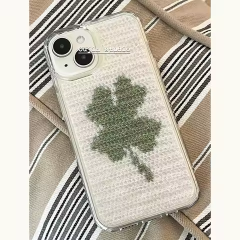 Simple Korean Ins Four Leaf Clover Phone Case for Samsung Galaxy S25 S24 S23 S22 S21 FE Ultra Plus 4G 5G Feather Texture Cover