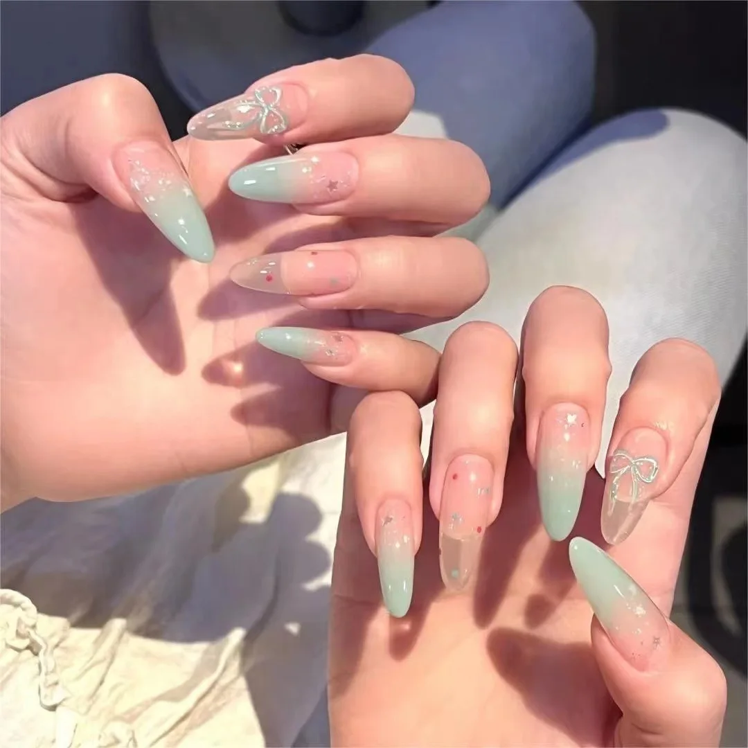 10 STKS Zomer Groen Lange Ovale Handgemaakte Druk op Nagel Gradiënt Frans met Strik Stippen Patronen Nep Nagel Draagbare Nagel Tip