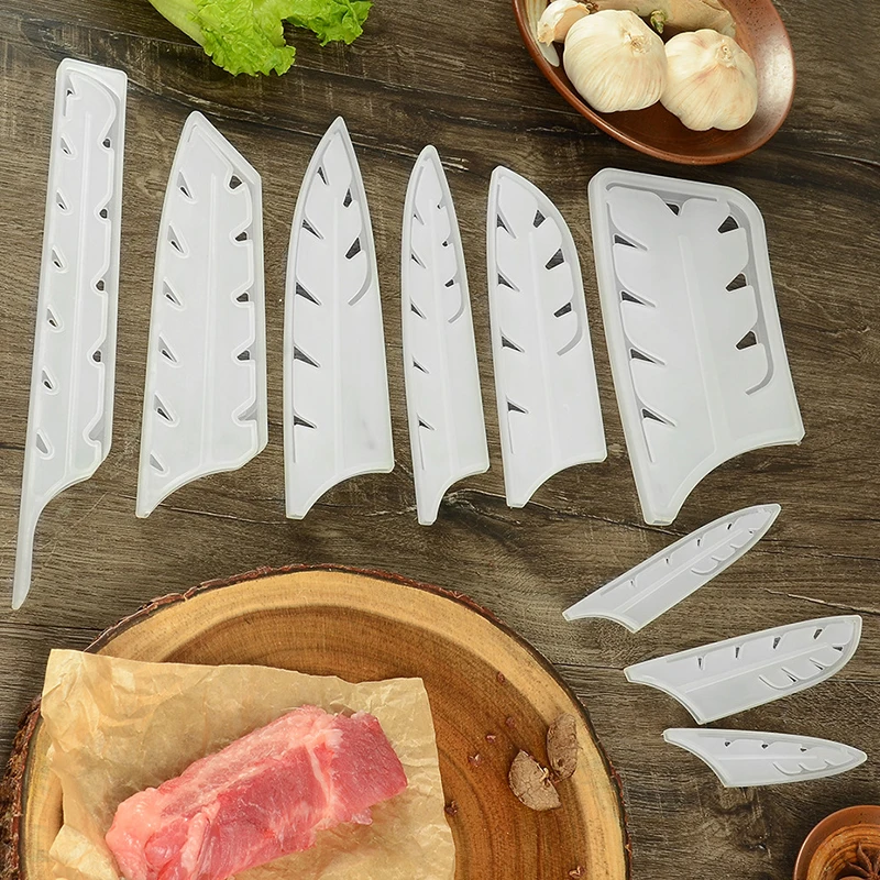 

3.5/5/7/8 Inch Kitchen Knife Sheath White Plastic Knife Covers Knife Blade Protector Cover Edge Guards Case Kitchen Accessory