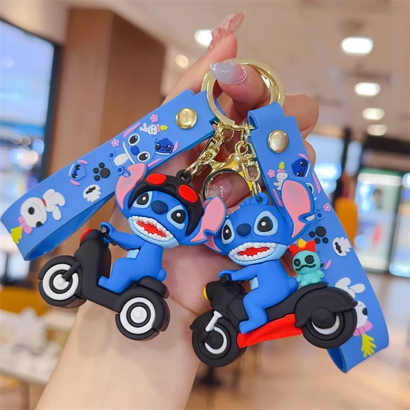 

Cute 6pc Adorable Cartoon Keychain Y2K Style PVC Action Figure Doll Toy with Cute Design for Girls - Schoolbag Decor Accessory