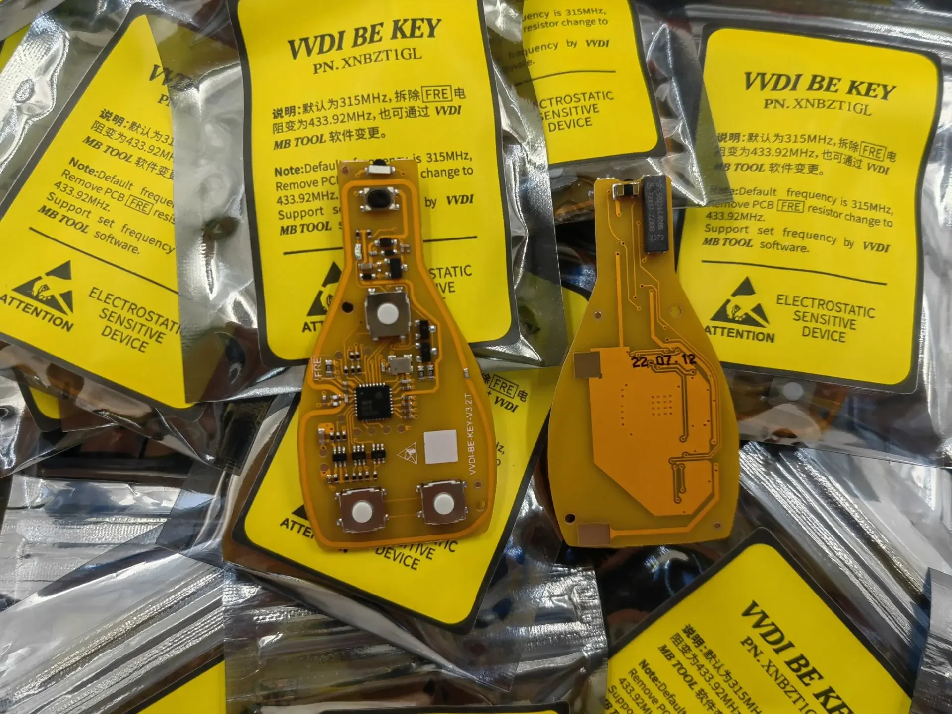 Xhorse VVDI BE Key Pro For Mercedes Benz V3.2 PCB Remote Key Chip Improved Version Smart