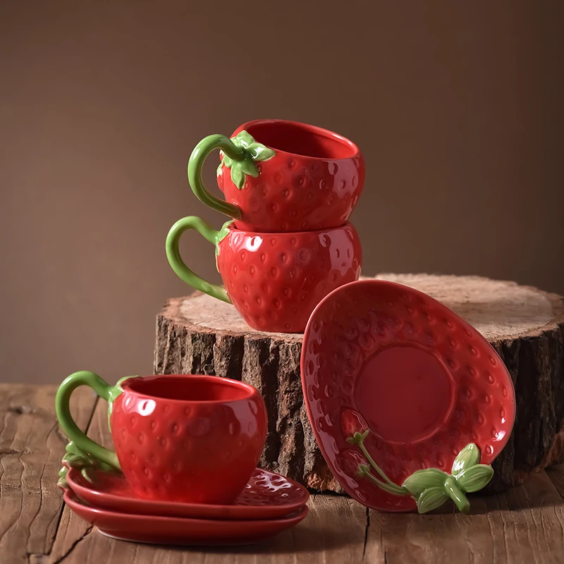 Lovely Style Strawberry Hand-painted Under Glazed Cute Coffee  Cup And Saucer Set Ceramic Teacup And Saucers.