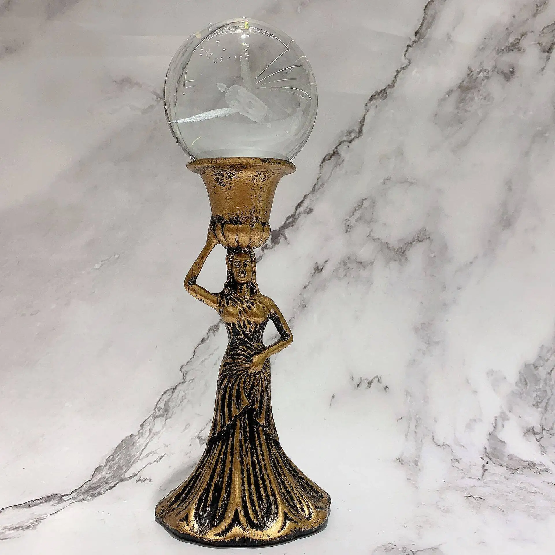 Statue of Isis Crystal Base Resin Craftsmanship Ornament